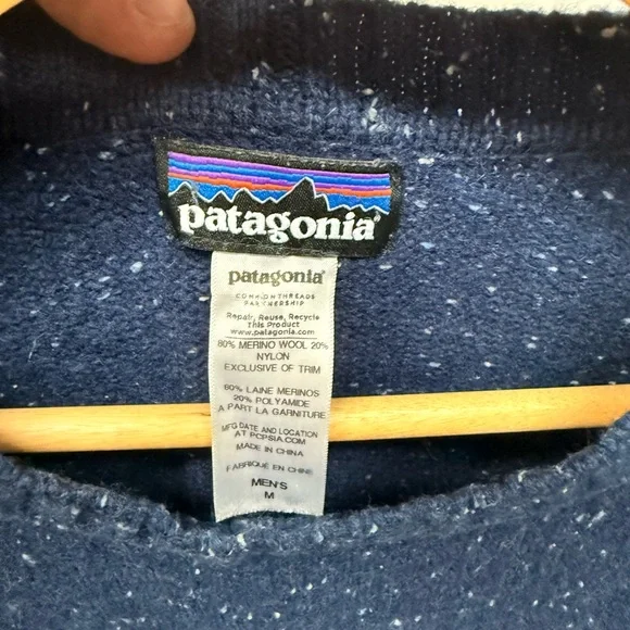 Patagonia Men’s Navy Speckled Crew Sweater - Picture 2 of 3